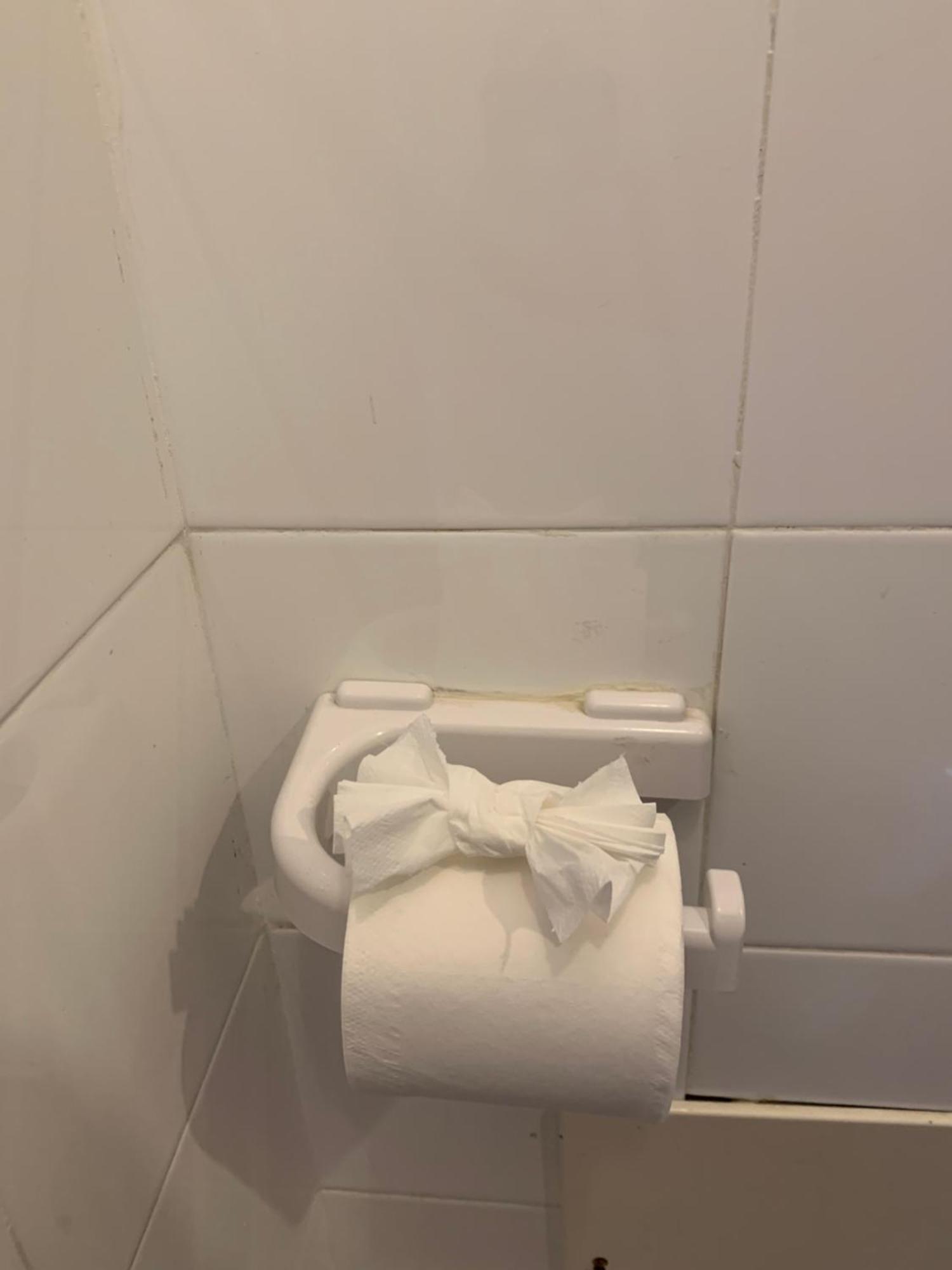 チェファルPied-A-Terre Sul Mareアパートメント エクステリア 写真